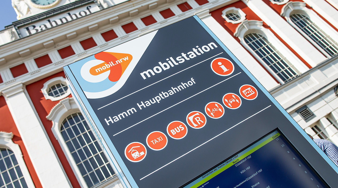 Die digitale Stele der Mobilstation in Hamm.