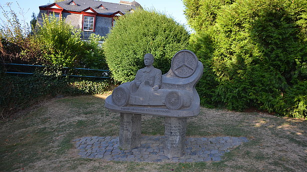 Das Caracciola-Denkmal in Remagen. Caracciola-Denkmal, Remagen
