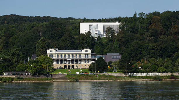 Arp Museum Bahnhof Rolandseck, Remagen