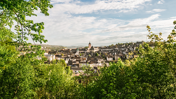 Tour 3: Wandern. Staunen. Siegen. Wandern. Staunen. Siegen.