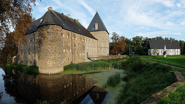 Ein Ort der Geschichte: Die Wasserburg Haus Kemnade in Hattingen. Haus Kemnade, Hattingen